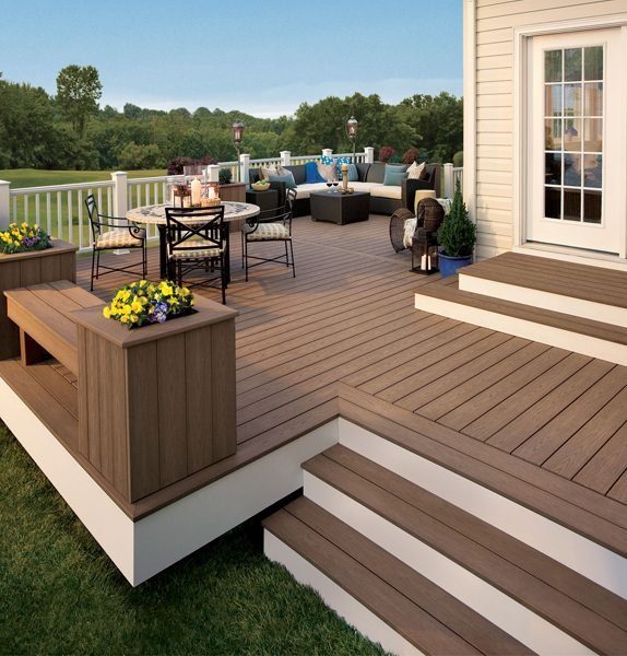 Majestic Deck Builders Hartford project in Hartford
