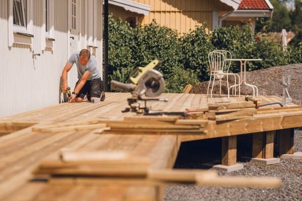 Majestic Deck Builders Hartford project in Hartford